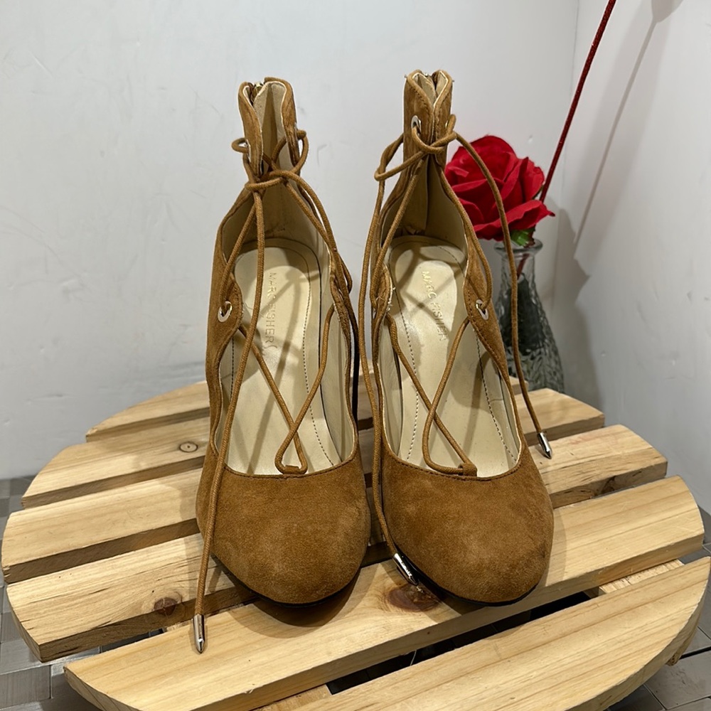 Marc Fisher heels #093